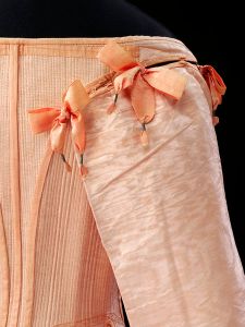Seventeenth century watered silk (tabby)  © V&A